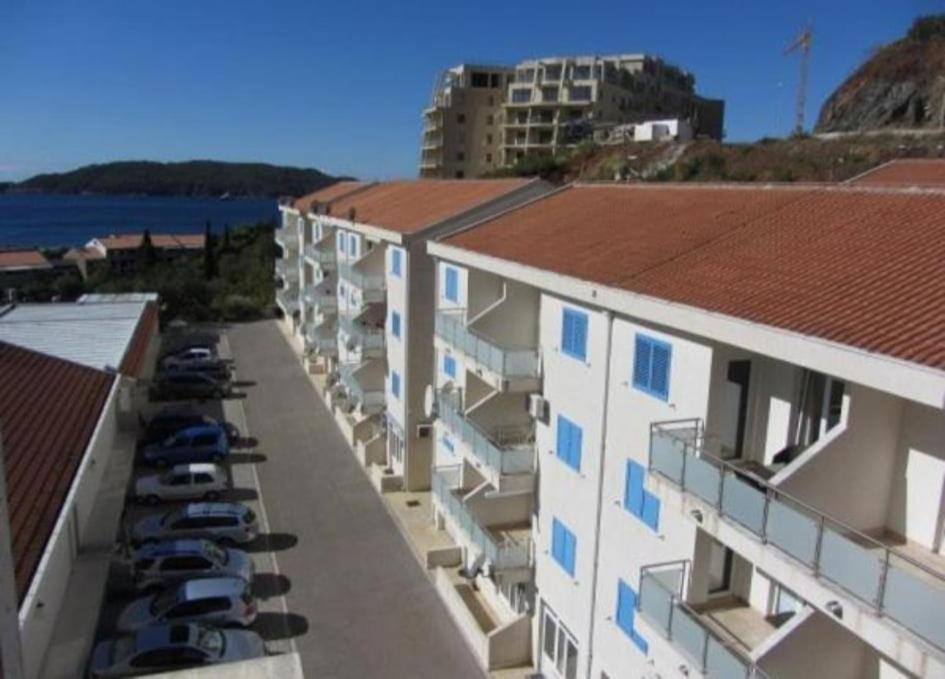 Irish Apartment Complex บุดวา ภายนอก รูปภาพ