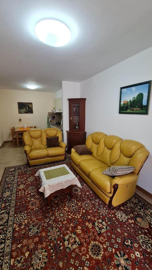 Irish Apartment Complex บุดวา ภายนอก รูปภาพ