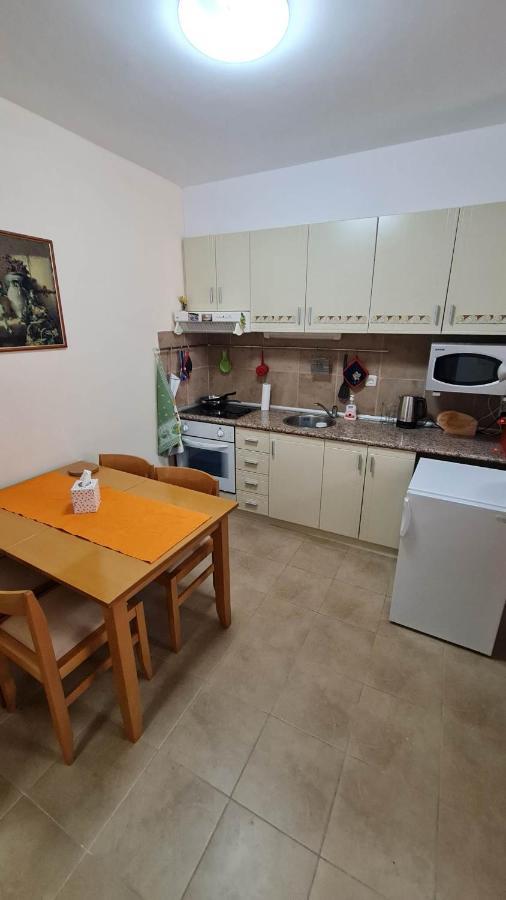 Irish Apartment Complex บุดวา ภายนอก รูปภาพ