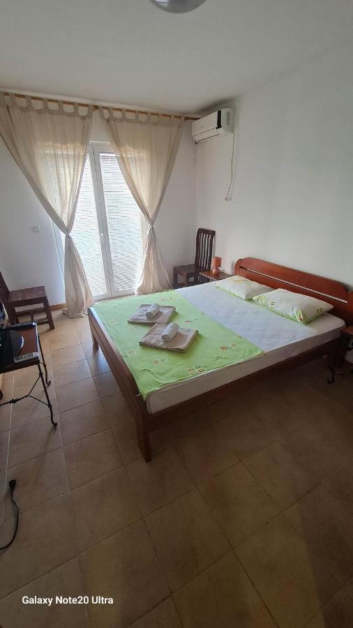 Irish Apartment Complex บุดวา ภายนอก รูปภาพ
