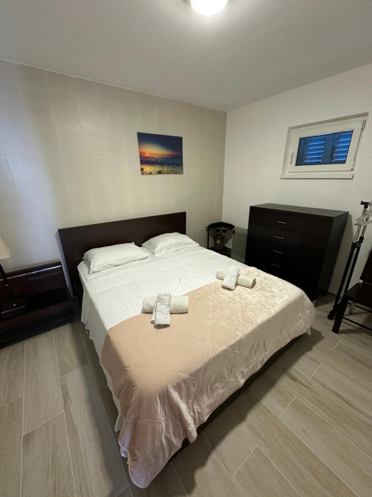 Irish Apartment Complex บุดวา ภายนอก รูปภาพ